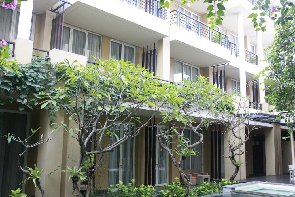 100 Sunset Boutique Hotel Kuta  Exterior photo