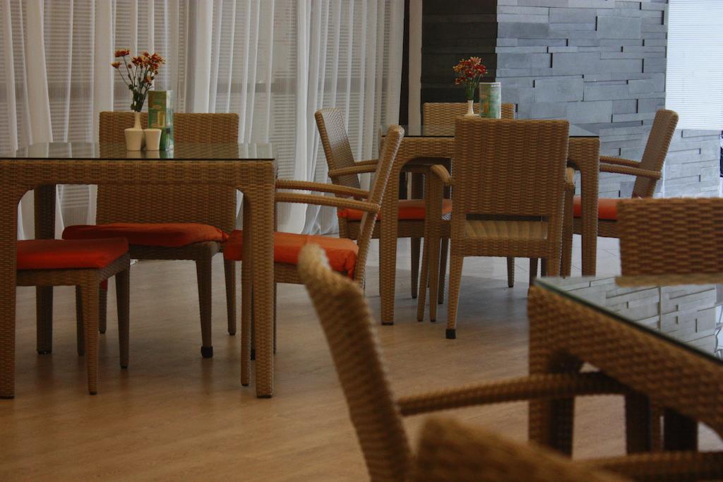 100 Sunset Boutique Hotel Kuta  Exterior photo