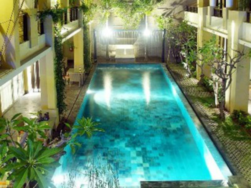 100 Sunset Boutique Hotel Kuta  Exterior photo