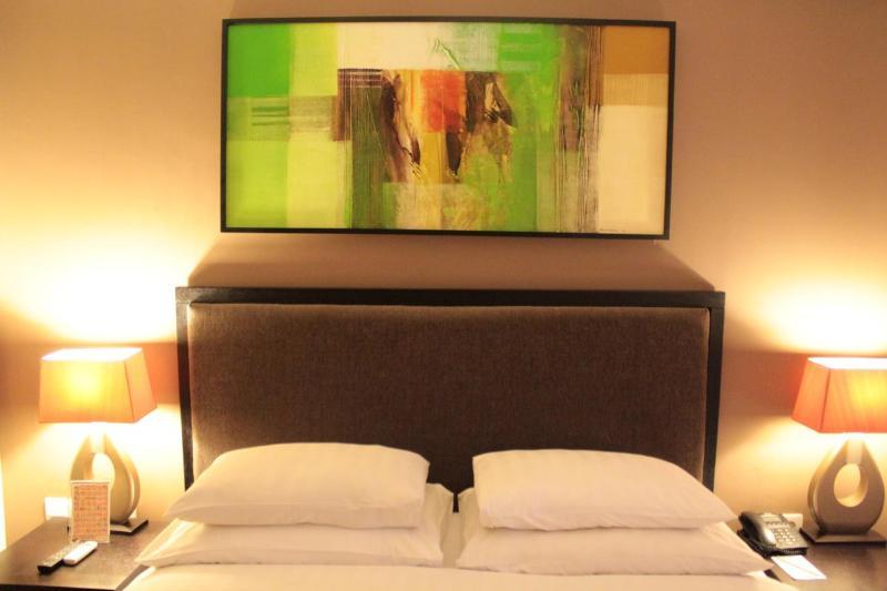 100 Sunset Boutique Hotel Kuta  Exterior photo