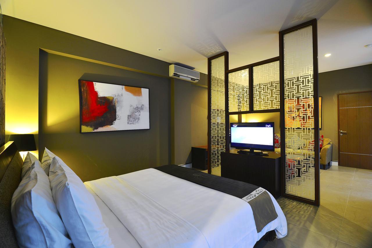 100 Sunset Boutique Hotel Kuta  Exterior photo