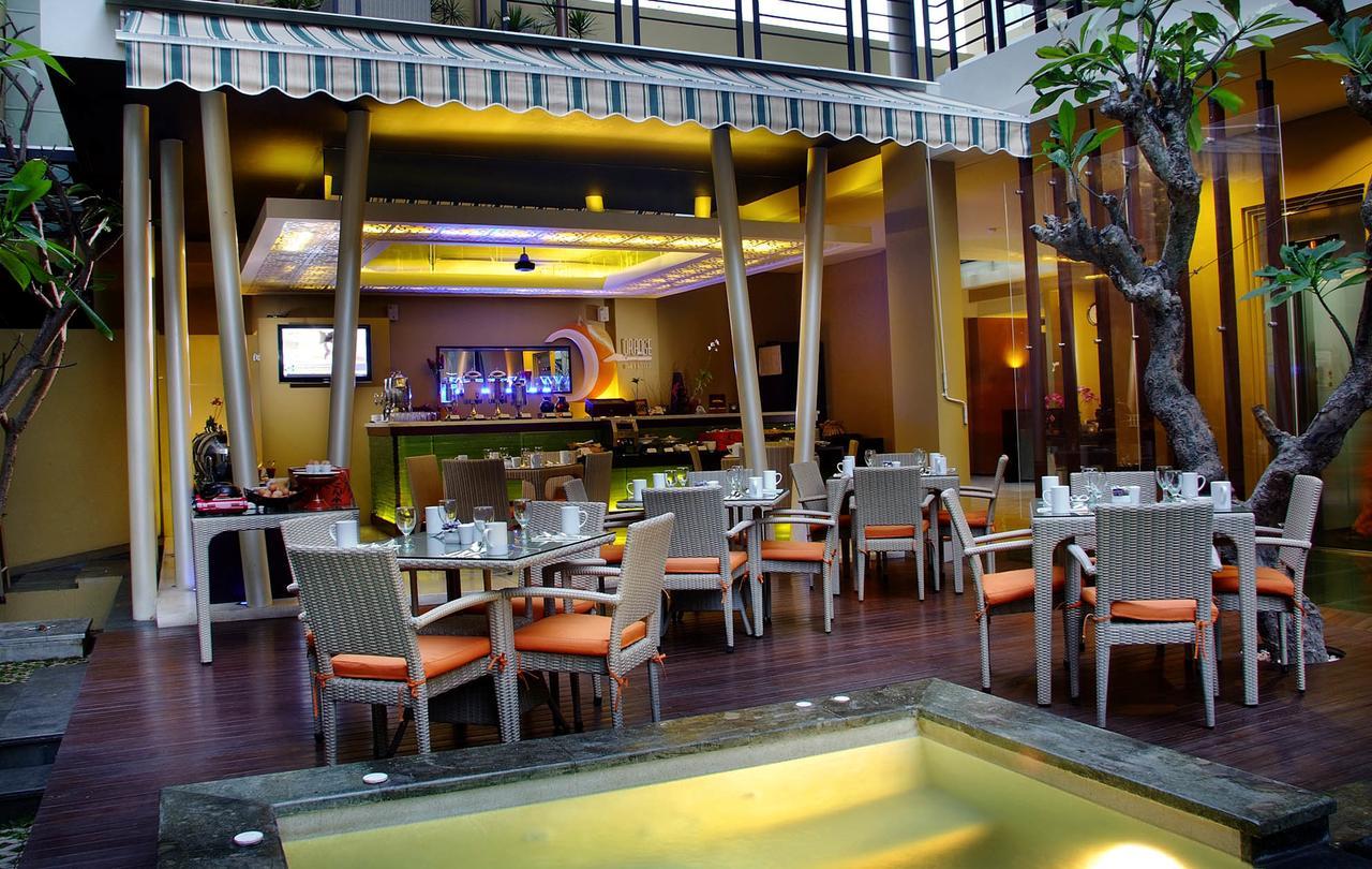 100 Sunset Boutique Hotel Kuta  Exterior photo